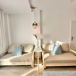 Boutique Higueron فوينخيرولا