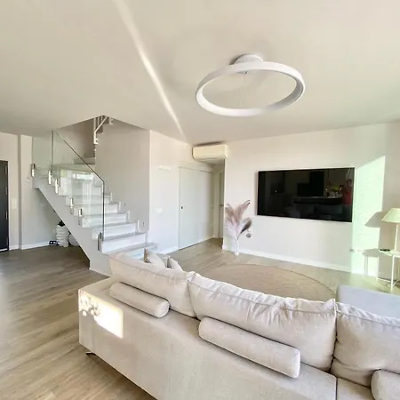 Higueron Holiday home *