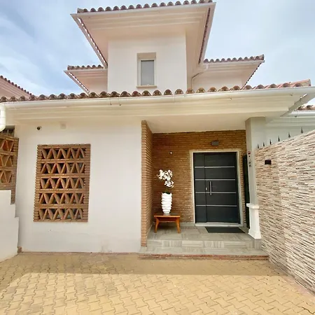 Holiday home Higueron *