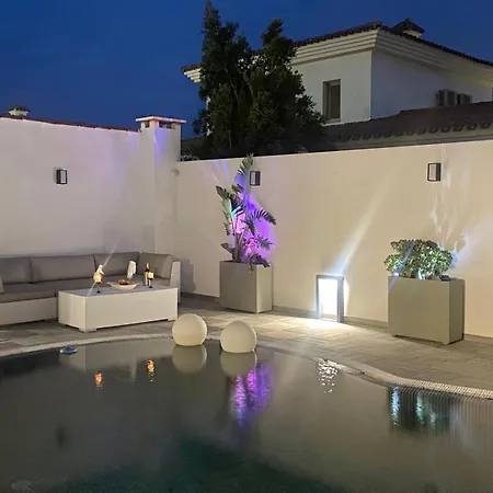 Higueron Holiday home *