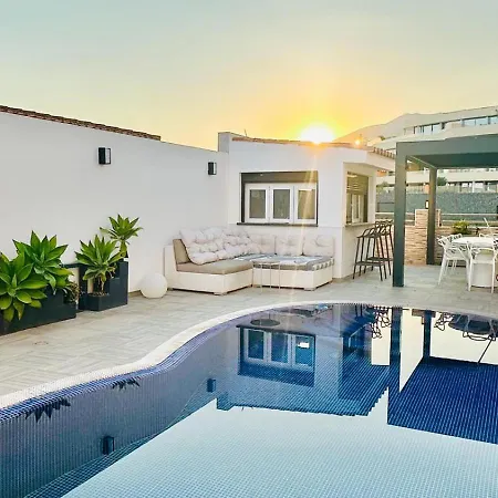 Holiday home Higueron